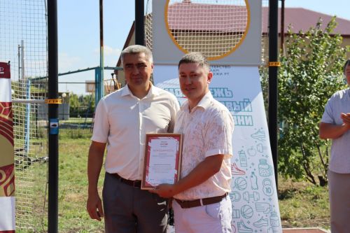 Ко Дню физкультурника камскоустьинцы получили награды