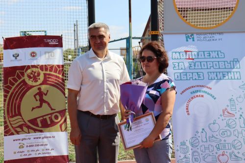 Ко Дню физкультурника камскоустьинцы получили награды
