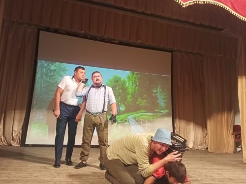 Юбилейный сезон театр открыл в Камском Устье