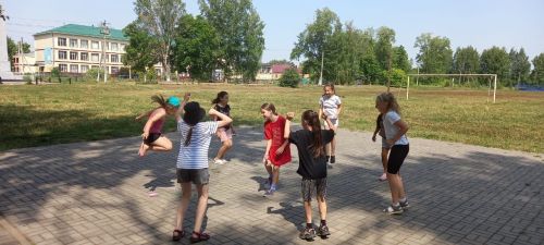 Каникулы у ребят проходят нескучно