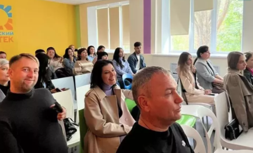 В Нижнекамске открылся фестиваль журналистов «Камский бриз»