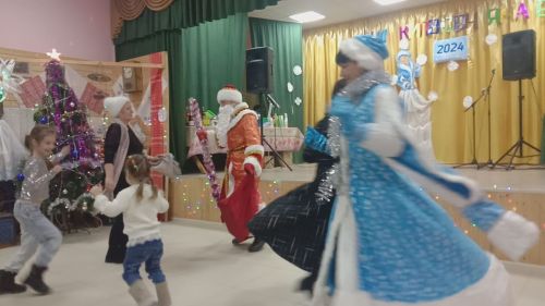 Проводили старый год и встретили новый