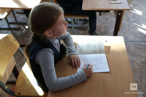 Как мотивировать ребенка делать уроки: пять советов от педагога