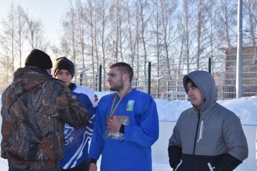 В Камском Устье прошел турнир по хоккею на кубок участника СВО