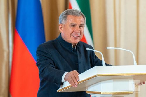 Минниханов поручил обеспечить безопасность во время праздников