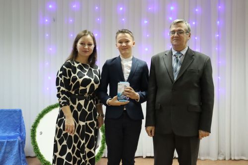 В Камском Устье подвели итоги антикоррупционного конкурса «Знай и не допускай»