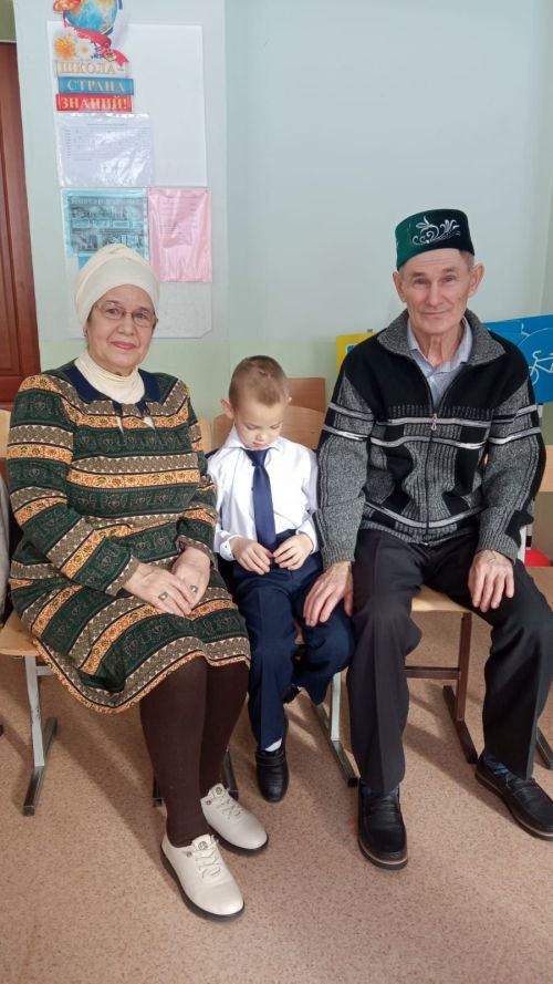 Первый его стих звучал на Сабантуе