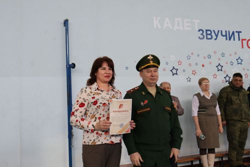 Ряды юнармейцев Камского Устья пополнили 99 школьников