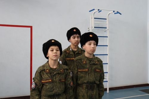 Ряды юнармейцев Камского Устья пополнили 99 школьников