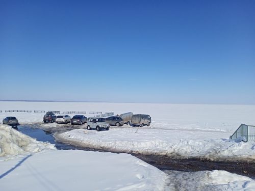 Весна пришла с туманом, моросью и гололедом