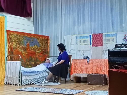 Балтачево: театр, ведущий к свету и милосердию