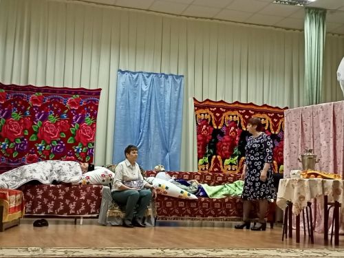 Картапа: театральный марафон продолжается