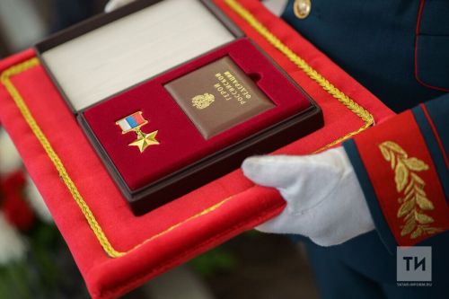 Бойцы СВО, удостоенные госнаград, получат выплату в размере пяти окладов