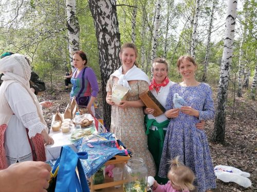 В Антоновке прошел праздник посадки леса