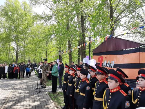 В Куйбышевском Затоне День Победы объединил многих жителей