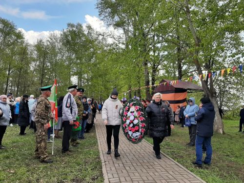 В Куйбышевском Затоне День Победы объединил многих жителей