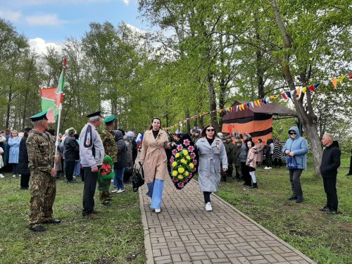В Куйбышевском Затоне День Победы объединил многих жителей