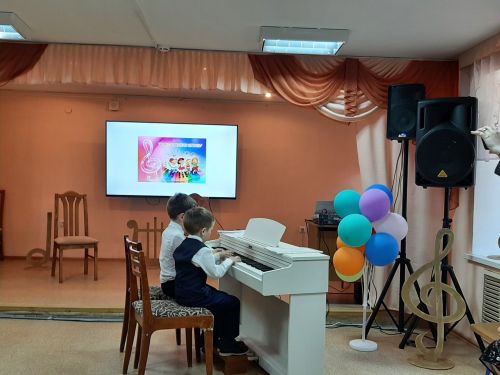 Концерт инструментальной ансамблевой музыки прошел в музыкальной школе