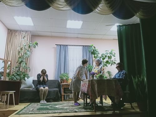 Малое Мереткозино: зрители прожили с героями их судьбу