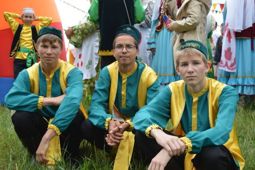 Праздник собирает гостей на майдане