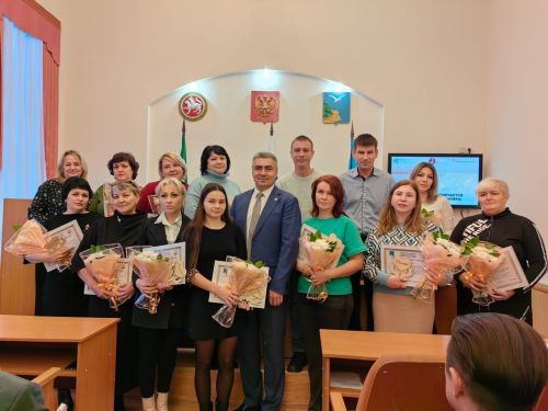 Лучшим волонтерам Татарстана вручат премию