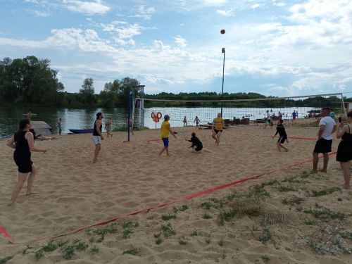 Турнир по пляжному волейболу прошел в Камском Устье