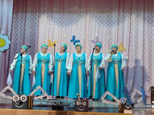 Медовый спас прошел в Теньках
