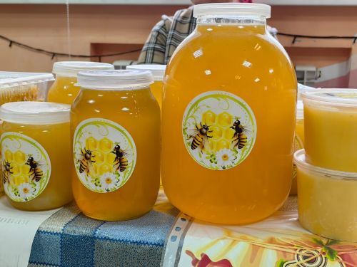 Медовый спас прошел в Теньках