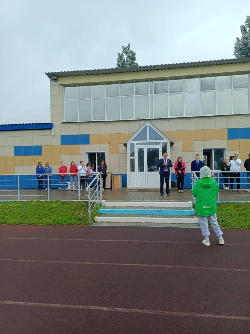 Сегодня поздравляем любителей спорта и здорового образа жизни