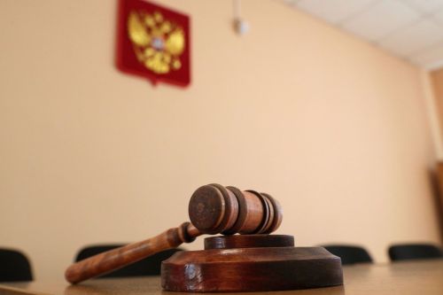Камскоустьинец сел за руль без прав