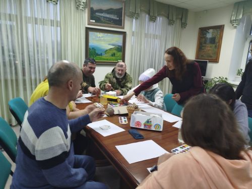 Мама, деловая женщина и творческий человек