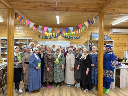Вчера в Камском Устье прошел ифтар для женщин