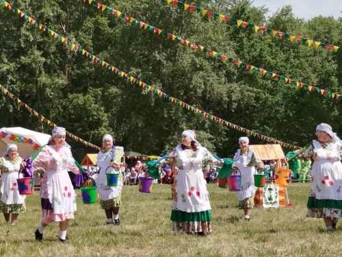Сабантуй в Камском Устье прошел ярко и весело