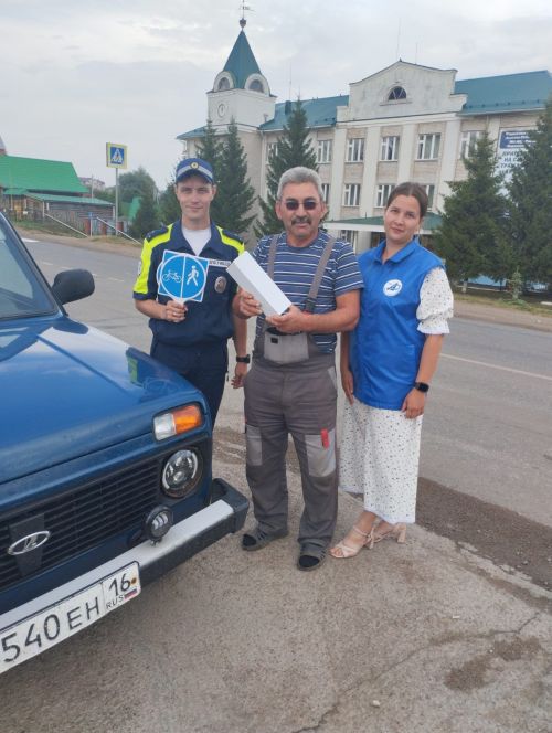 За рулем только знающие правила камскоустьинцы