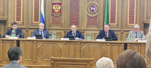 Сегодня в Госсовете РТ прошла церемония награждения победителей конкурсов