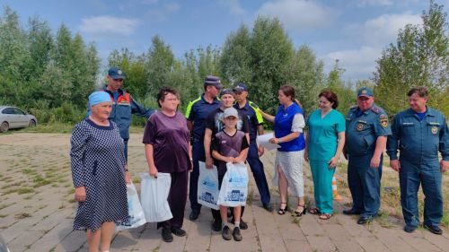 Старты поколений: в Камском Устье на площадку вышли пять команд