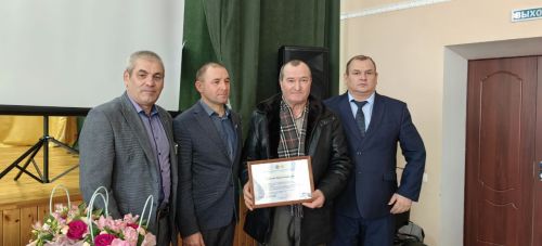 Минсельхоз не забывает своих бывших работников