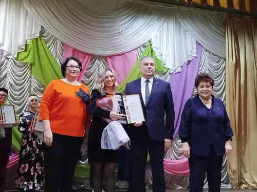 Женщина года. Мужчина года: женский взгляд