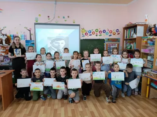 Подвиг поэта не забудется в веках