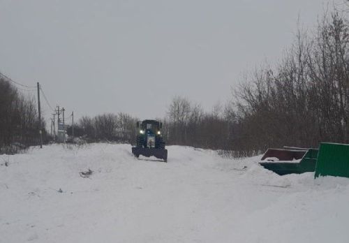 В Теньковском поселении снег убирают круглые сутки
