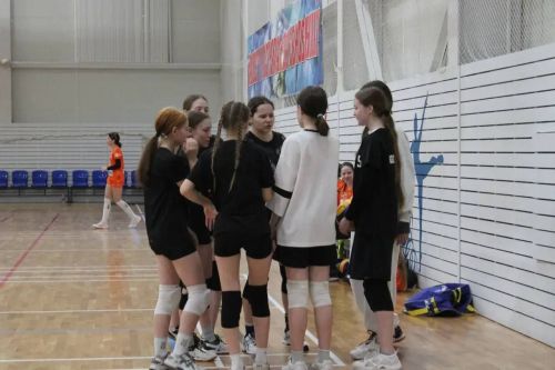 В Камском Устье продолжается третий сезон женской волейбольной лиги