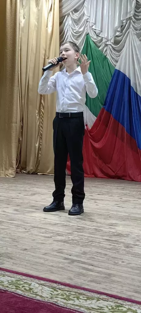 «Мы единое целое» - в Камском Устье открыли Год народного единства