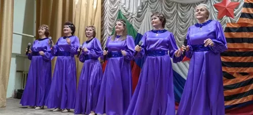 «Мы единое целое» - в Камском Устье открыли Год народного единства