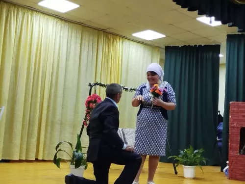 На сцене Староказеевского сельского клуба состоялась премьера спектакля