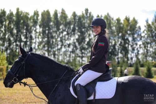 Конные скачки и Международный чемпионат жокеев — спортивная кульминация КазаньФорума