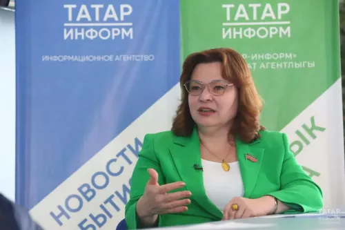 Светлана Захарова поздравила жителей республики с Международным днем защиты детей