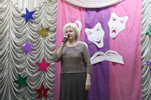 Концерт и награждение работников культуры Камско-Устьинского района украсили профессиональный праздник