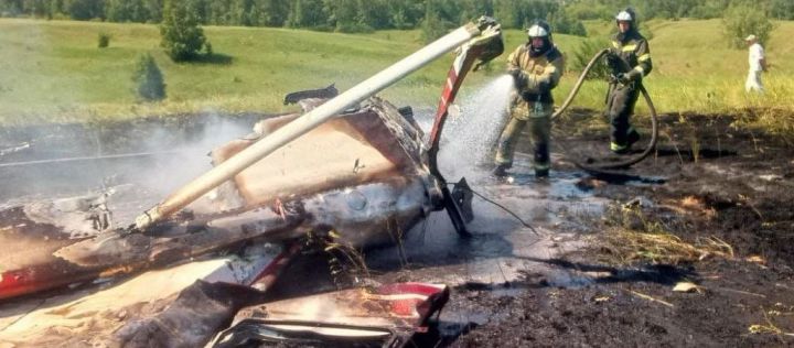 Следователь раскрыл новые подробности крушения прогулочного самолета в Камском Устье