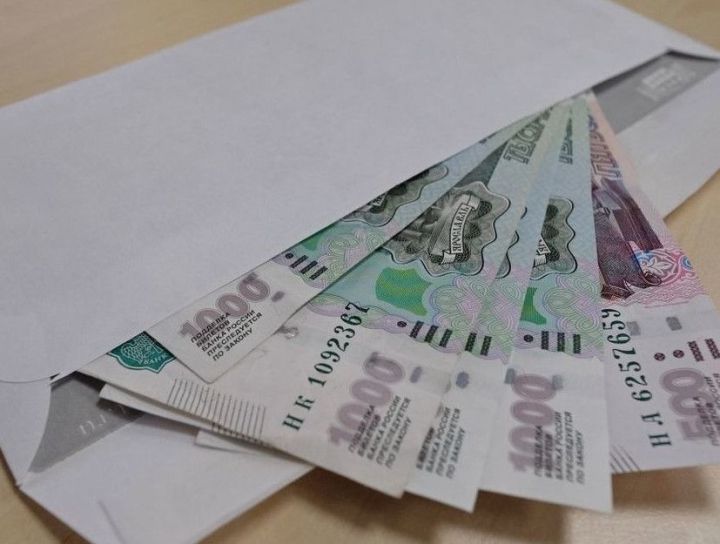 Камскоустьинец принудительно выплатил многолетний долг по алиментам