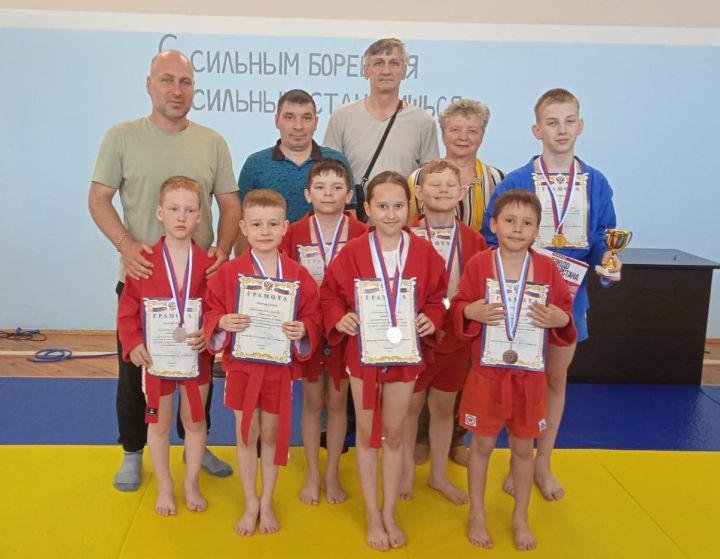 Камскоустьинские дзюдоисты стали призерами турнира